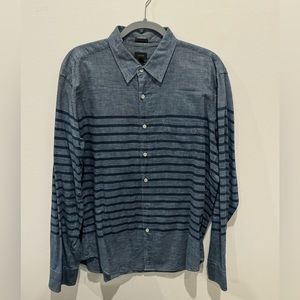 J.Crew Slim Fit Button Down Shirt in Gray Chambray w/ Blue Stripes - Men’s (L)